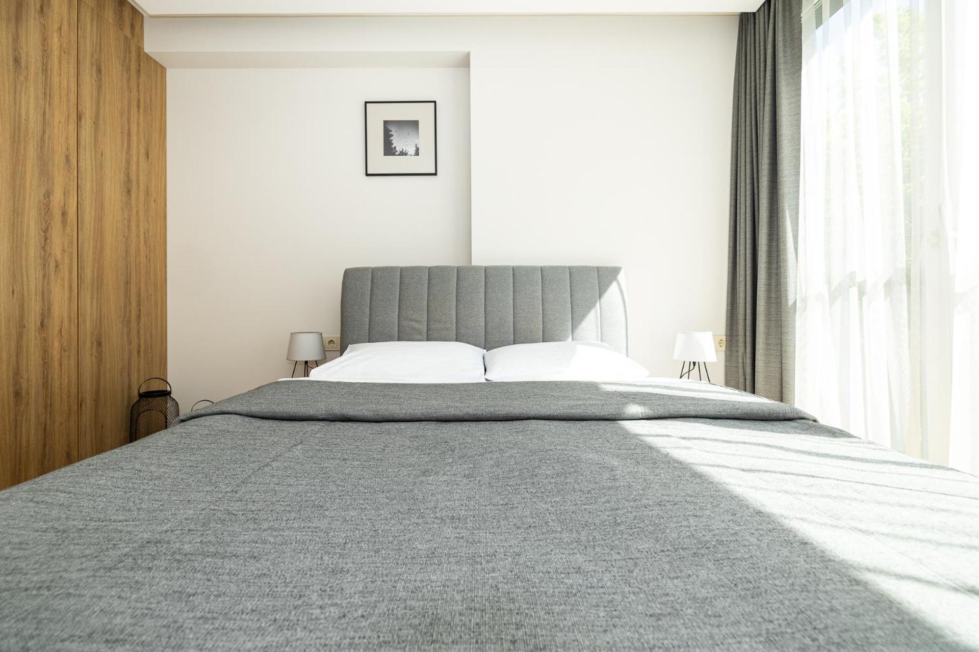 Central Square Apartments Паланга Стая снимка