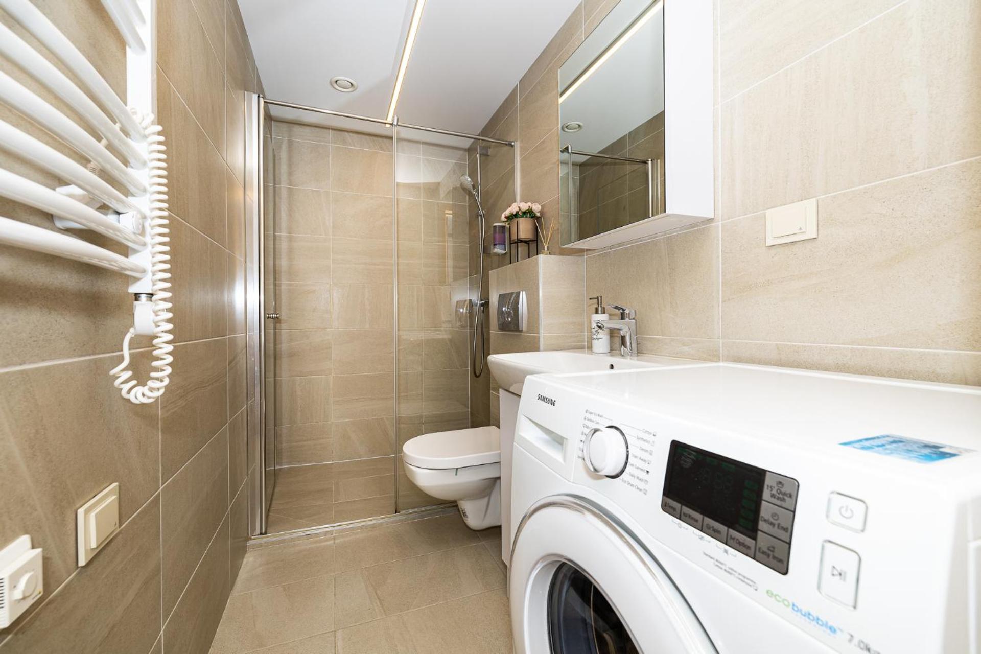 Central Square Apartments Паланга Стая снимка
