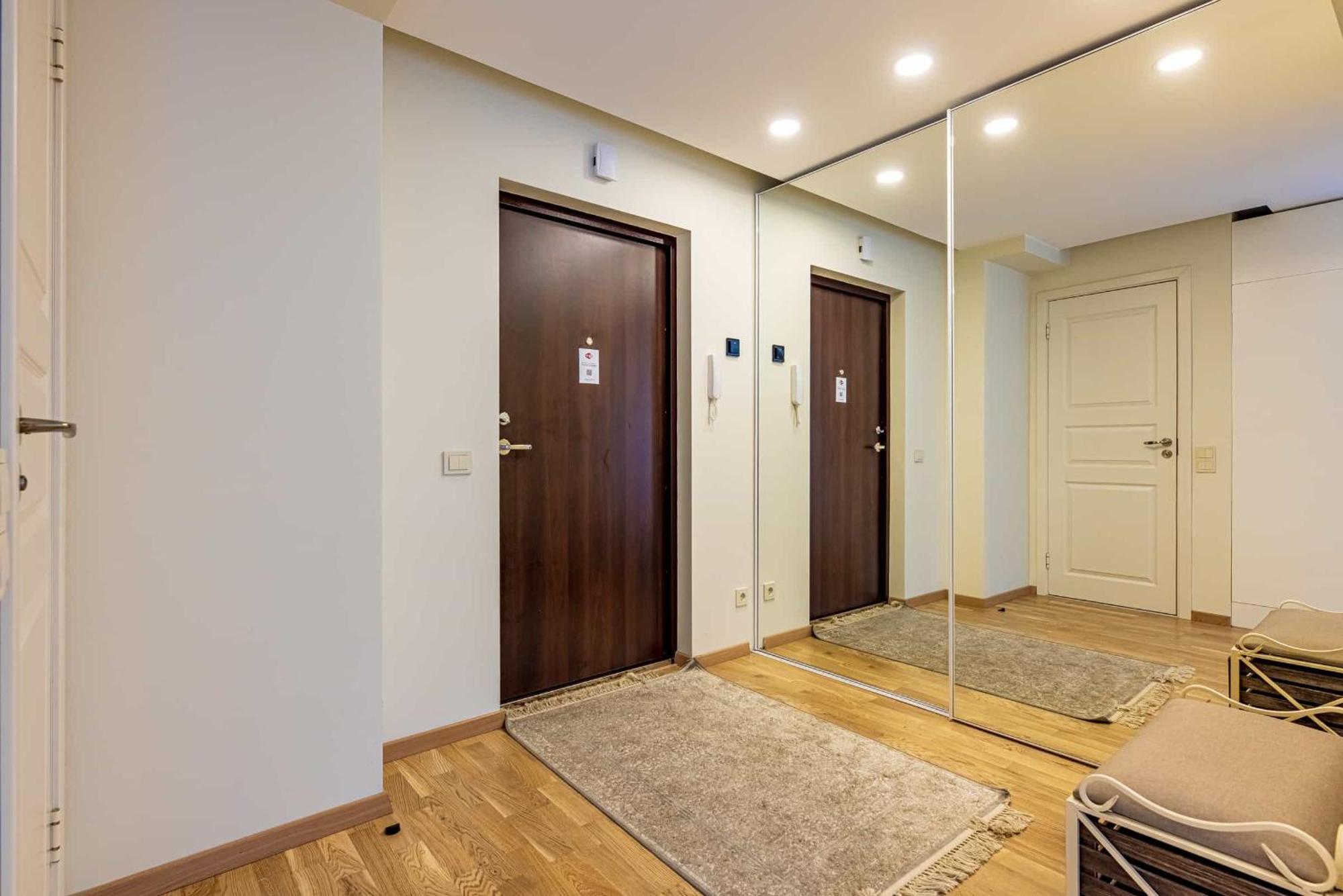 Central Square Apartments Паланга Стая снимка