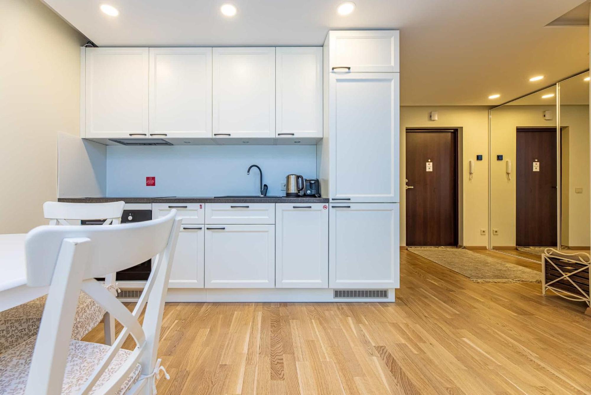 Central Square Apartments Паланга Екстериор снимка