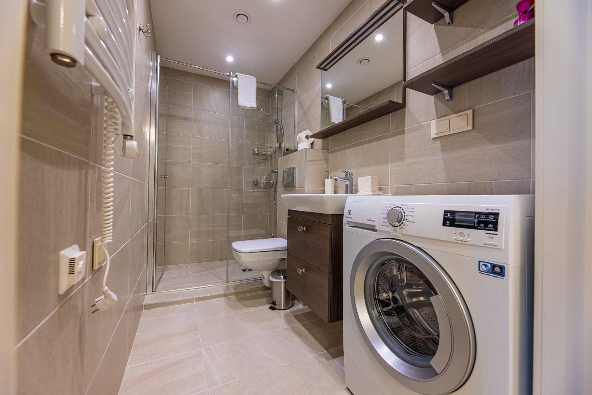 Central Square Apartments Паланга Стая снимка
